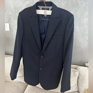 Tommy Suit
